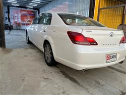 تويوتا أفالون